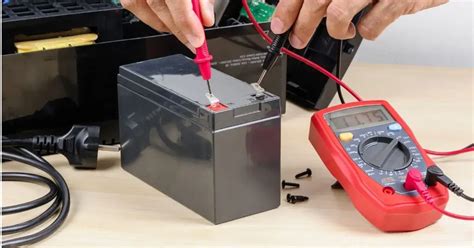 testing lithium ion battery with multimeter